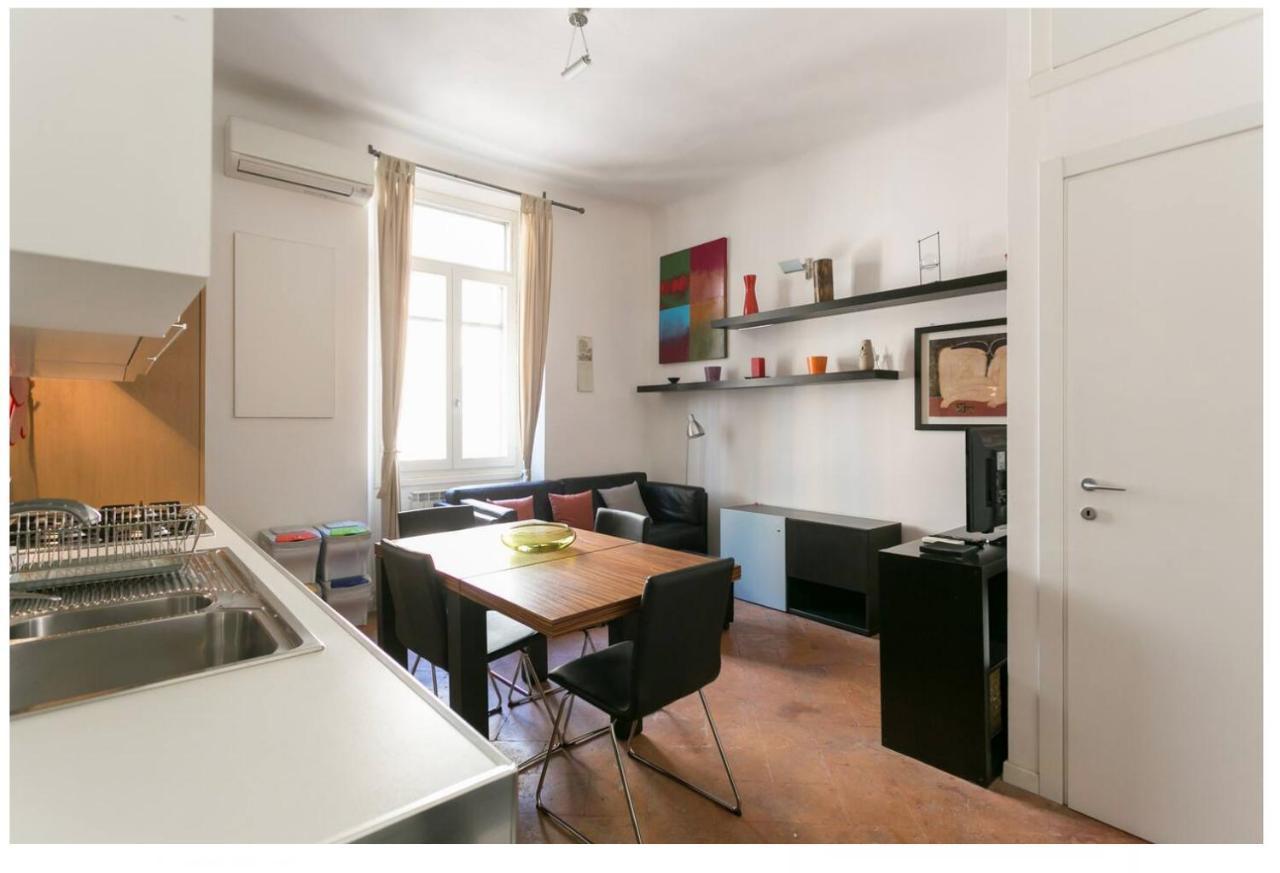 Splendido Bilocale In Via Orti - A Pochi Metri Dal Policlinico Apartment Milan Exterior photo